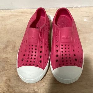Girls size 12c pink Native shoes